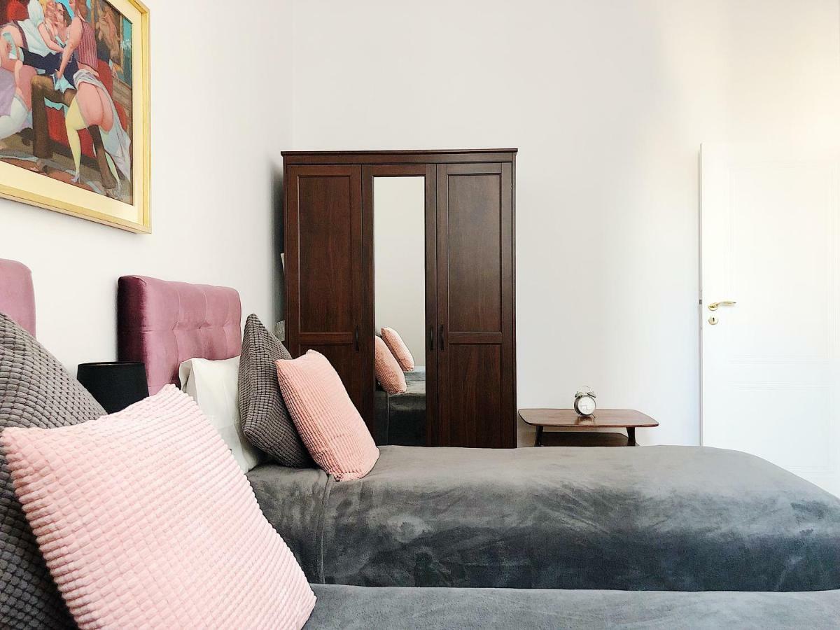 Tcf Home - Big Apartment With Free Garage Krakau Exterior foto