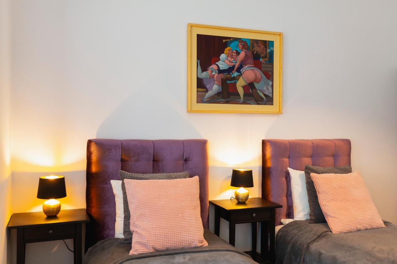 Tcf Home - Big Apartment With Free Garage Krakau Exterior foto